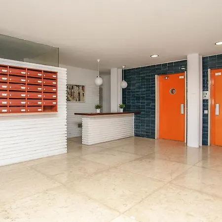 Apartment Blau Blanes