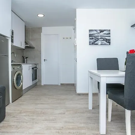 Apartment Blau Blanes
